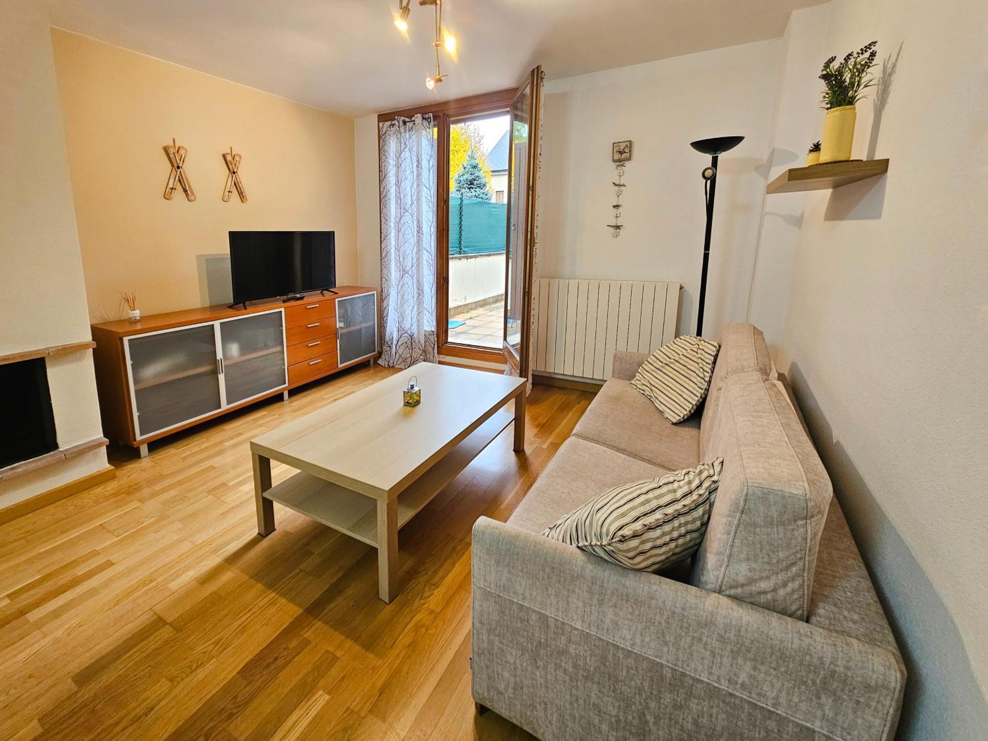 Apartamentos Villanua Collarada 3000 Екстериор снимка