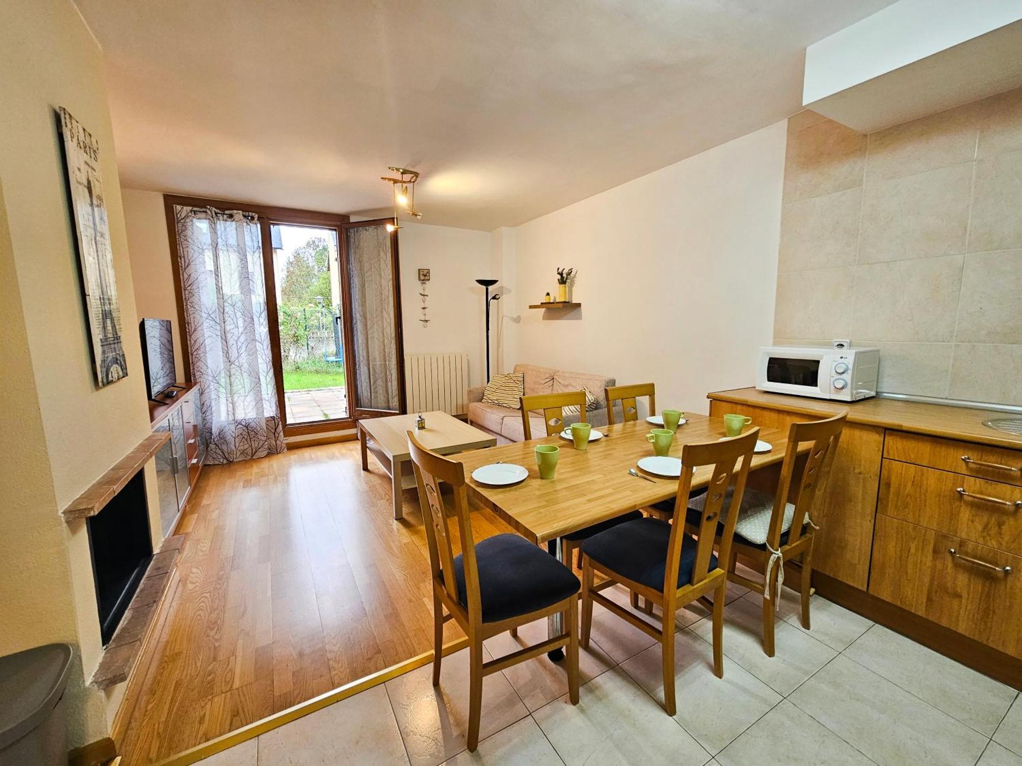 Apartamentos Villanua Collarada 3000 Екстериор снимка